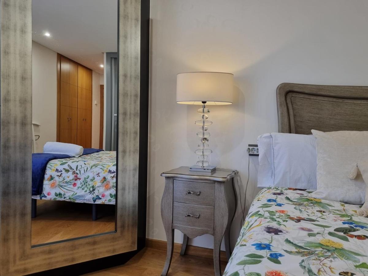 La Merced De Mis Amores 129A Gijon Bagian luar foto